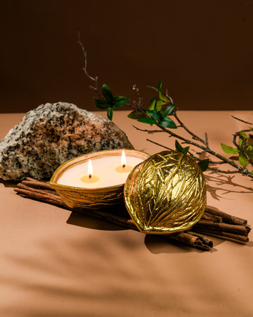Akhrot - Double Wick Candle