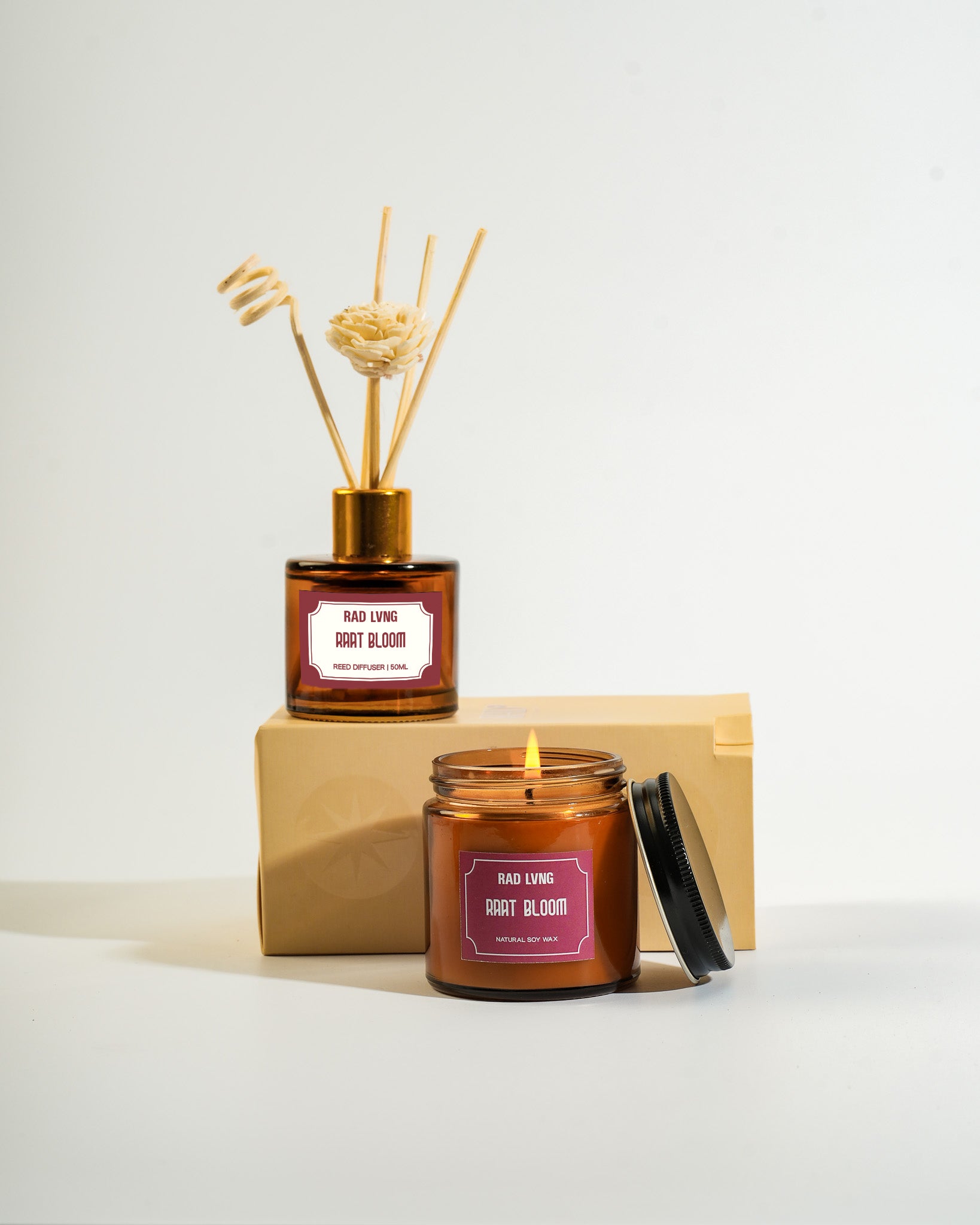 Raat Bloom - Candle with Reed Diffuser