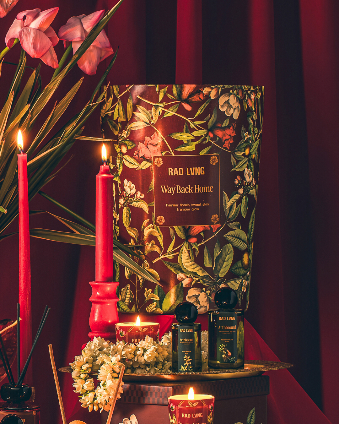 Hand-poured 7.5kg premium soy wax candle featuring saffron jasmine top notes
