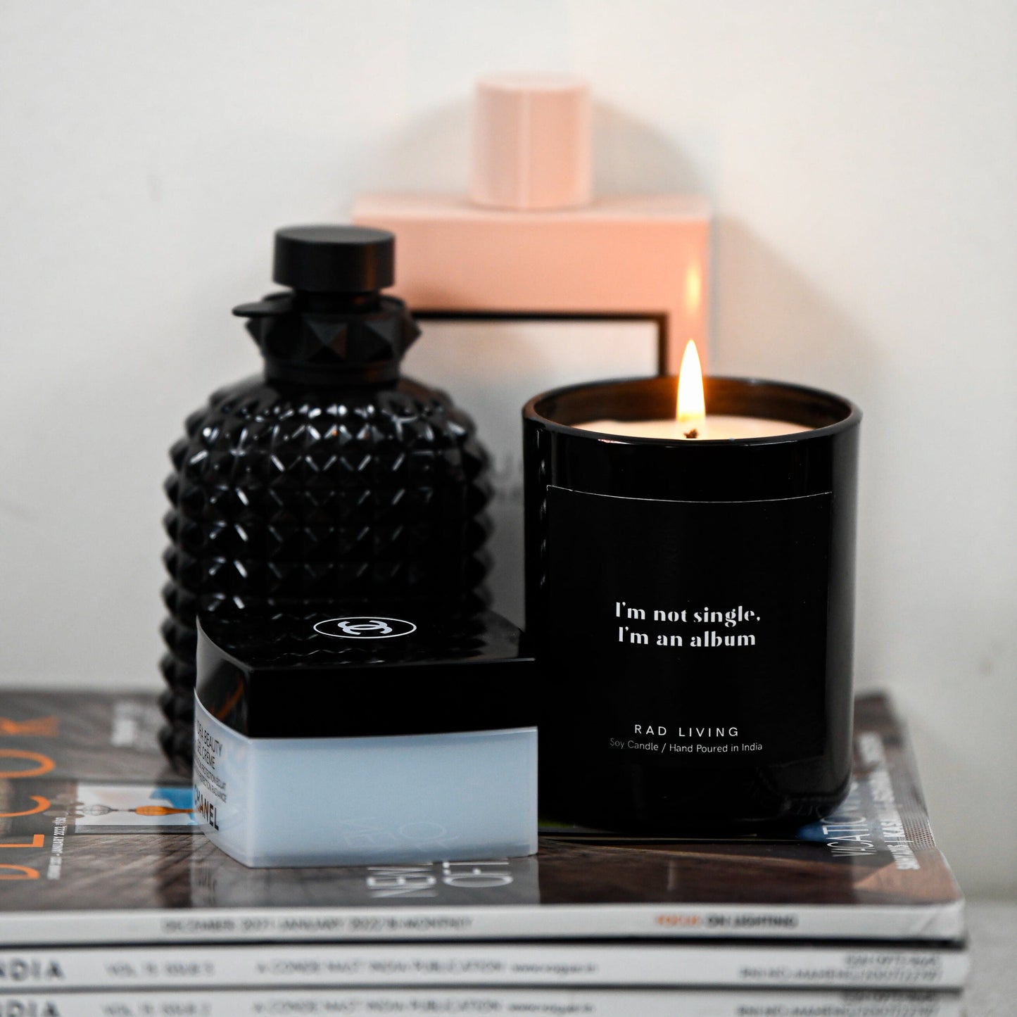 FLY #16 - Damask Rose Scented Candle
