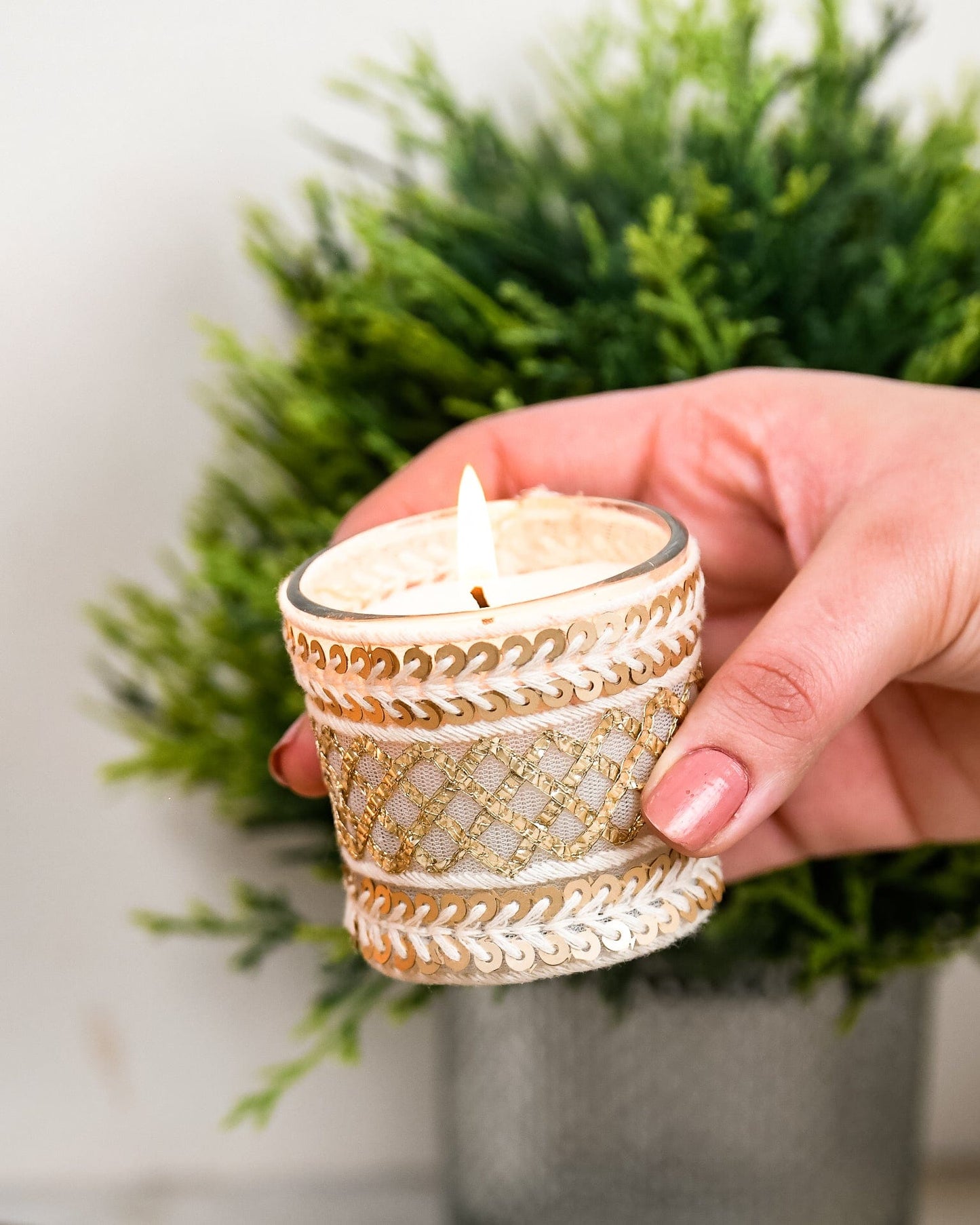 Inaayat - Set of 2 Scented Votive Candles (Madurai Malli & Pacific Ocean Scented)