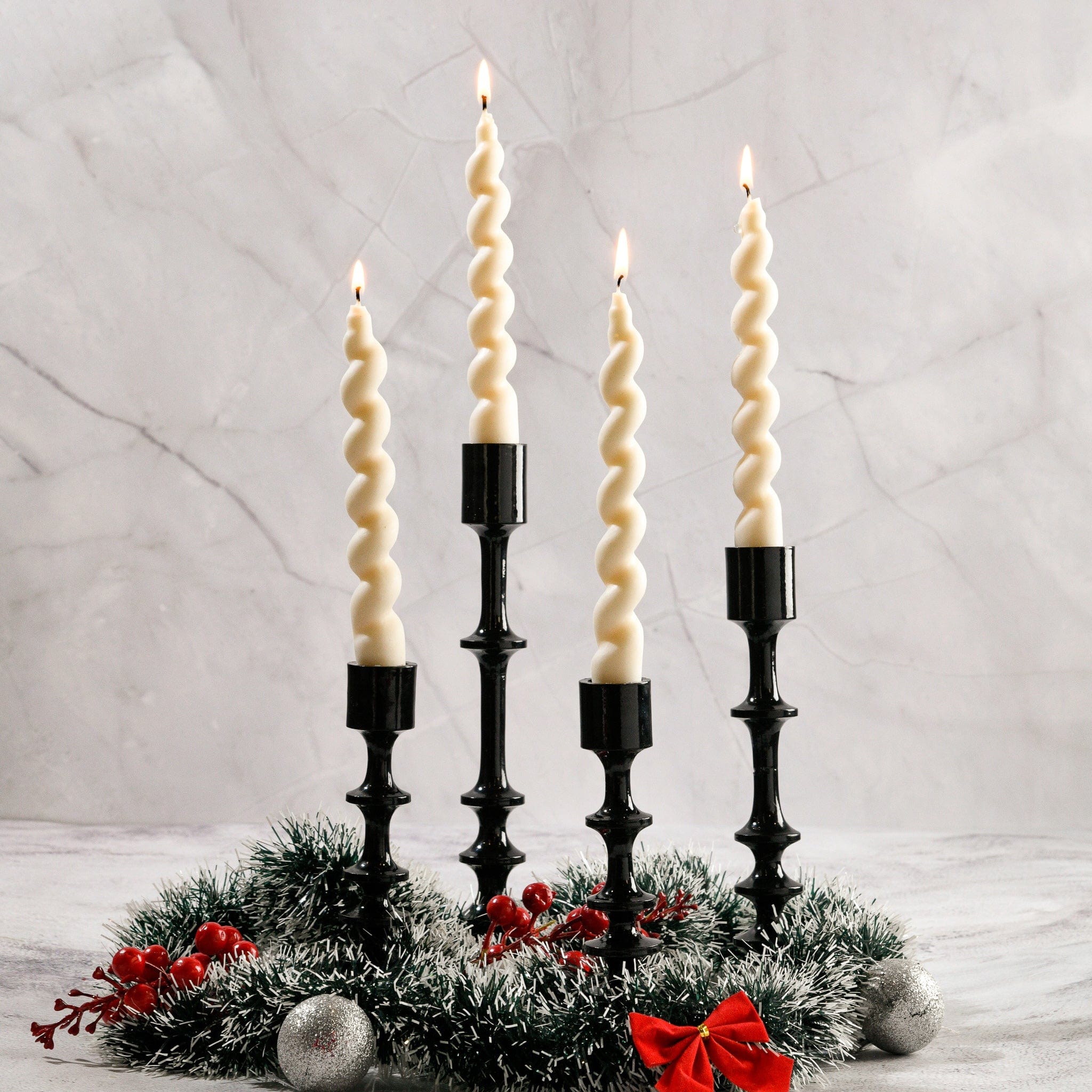 Set of 4 Swirl Twist Taper Candles - Cinnamon Roll Scented