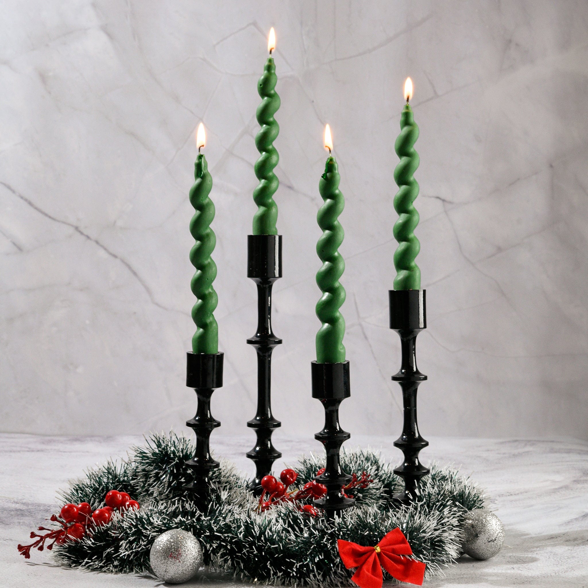 Set of 4 Swirl Twist Taper Candles - Mahogany Shea Scented