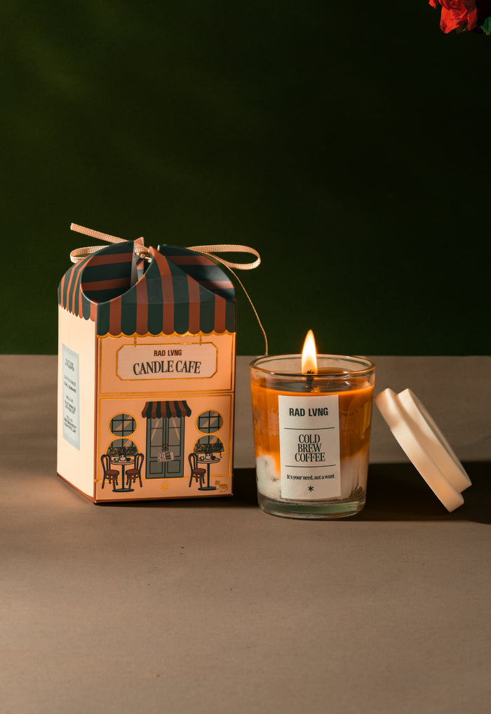 the petite candle