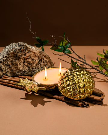 Anaanaas - Double Wick Candle