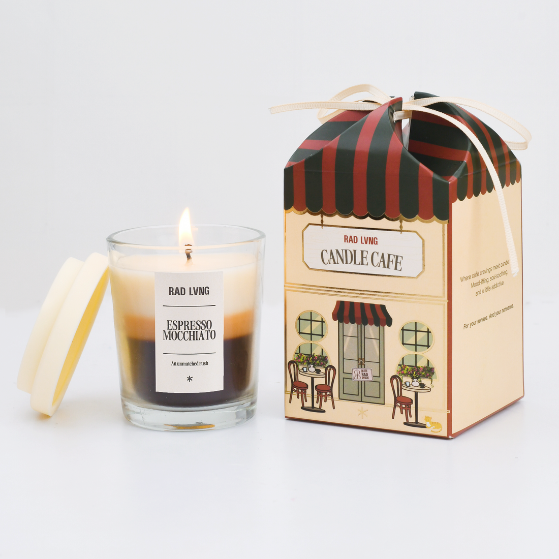 Espresso Mochiato scented candle in elegant glass jar with wooden lid, rich coffee aroma for cozy vibes 