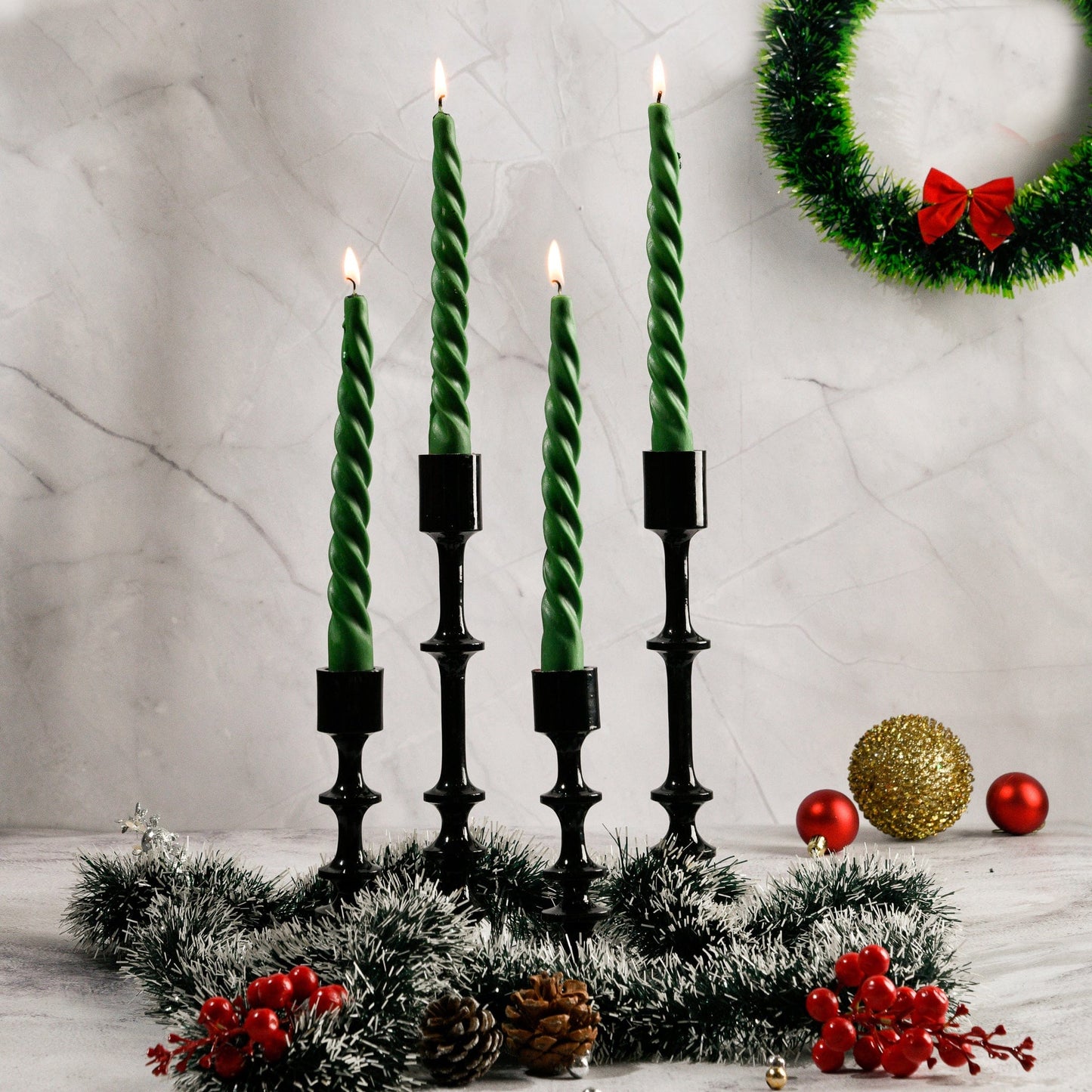 Set of 4 Twirl Taper Candles - Cinnamon Roll Scented