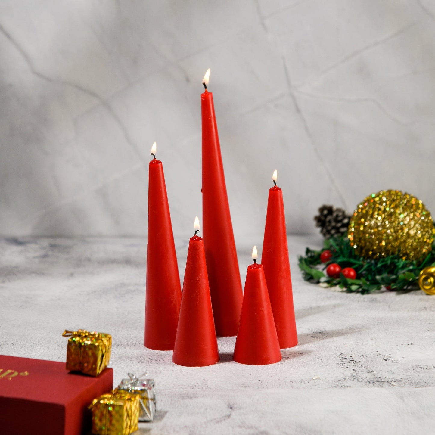 Sunshine Set of 5 Candles - Christmas Colors & Fragrances