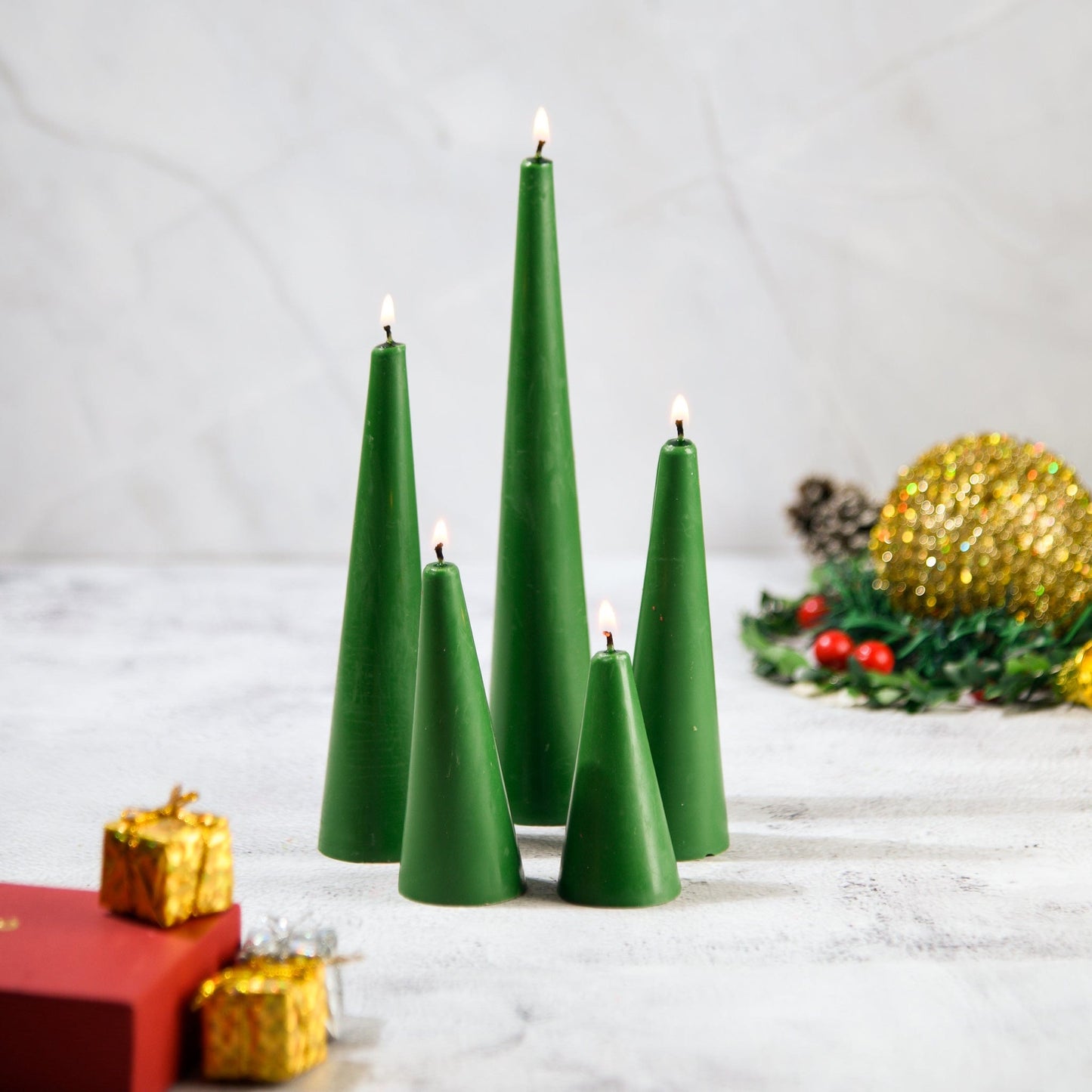 Sunshine Set of 5 Candles - Christmas Colors & Fragrances