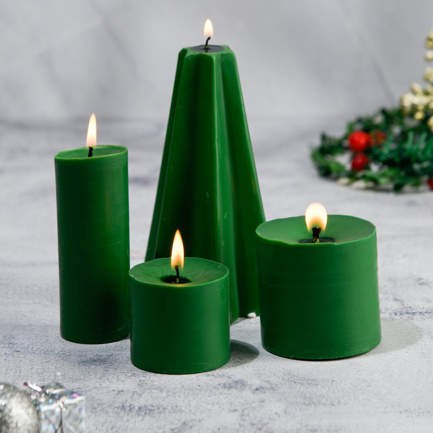 Christmas Corner - Set of 4 Pillar Candles - Mahogany Shea Scented