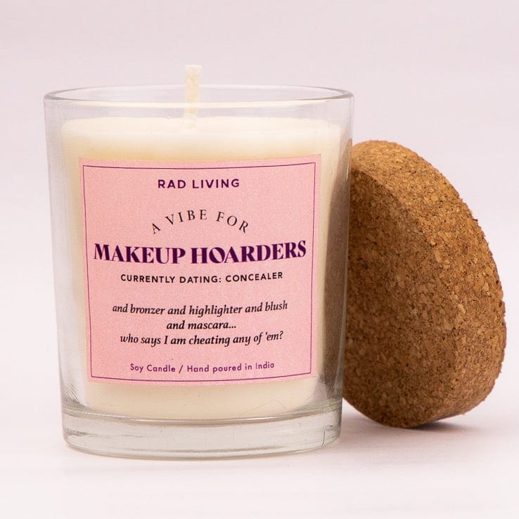 Makeup Hoarders - Almond and Shea Butter Scented Candle
