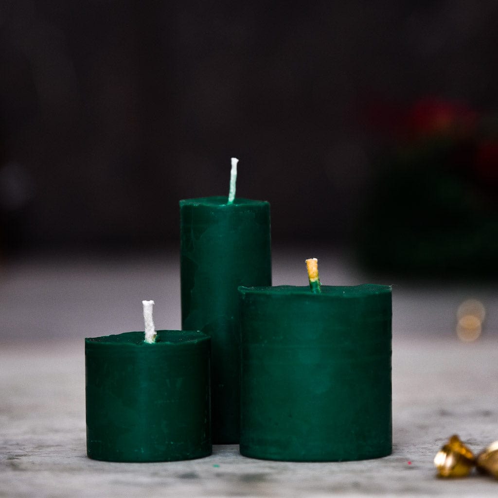 Christmas Corner - Set of 4 Pillar Candles - Mahogany Shea Scented